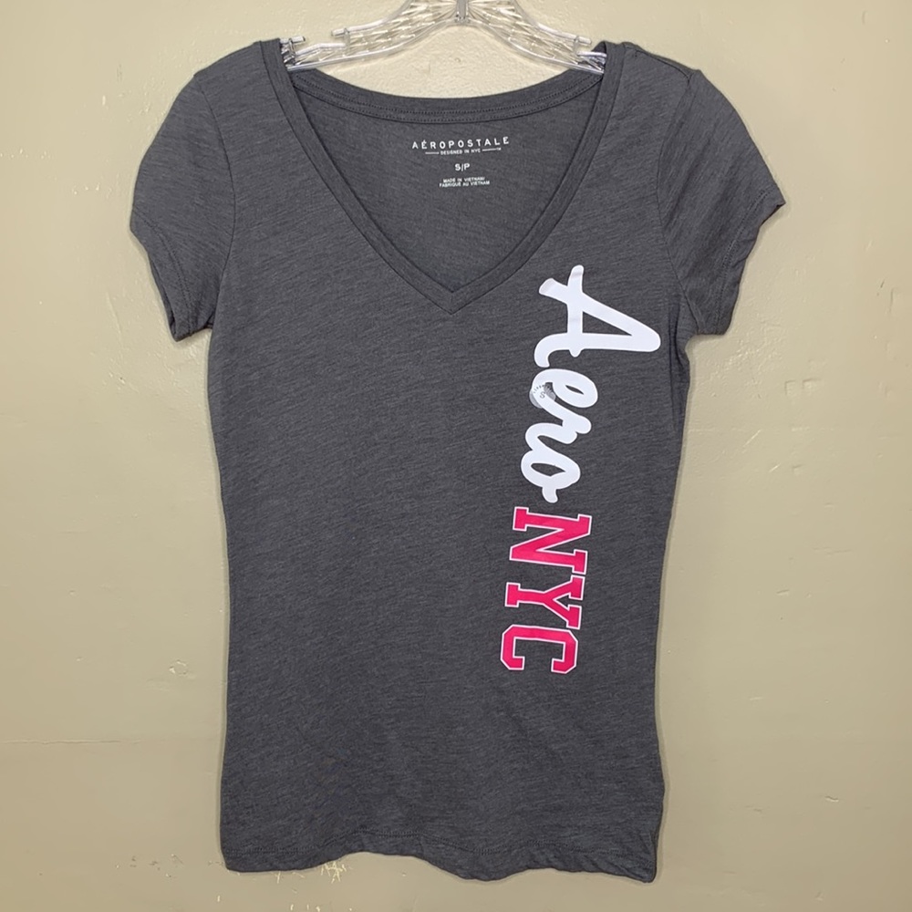 AEROPOSTALE Fitted Gray V-Neck Soft Cotton Blend NWOT Tee Shirt Small
